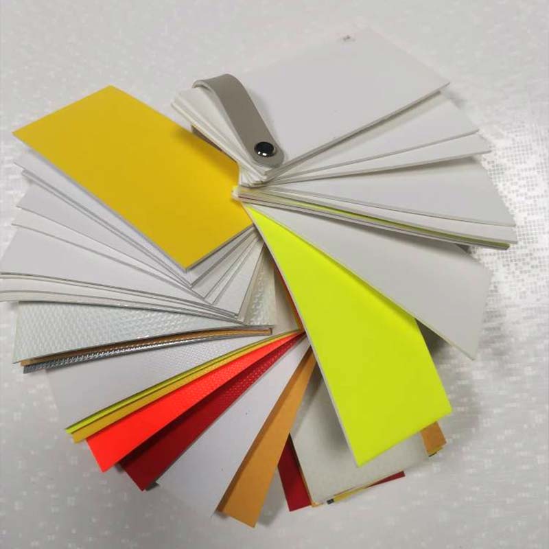 မတူညီသောပုံစံများ PU Synthetic Balls ဘောလုံးသားရေ